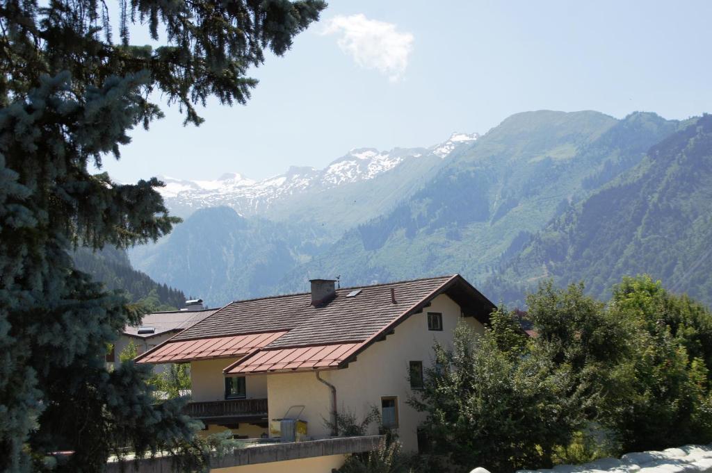 Mountain Motel Kaprun Buitenkant foto