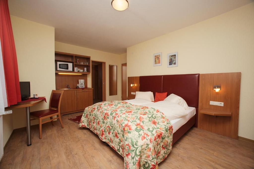 Mountain Motel Kaprun Buitenkant foto